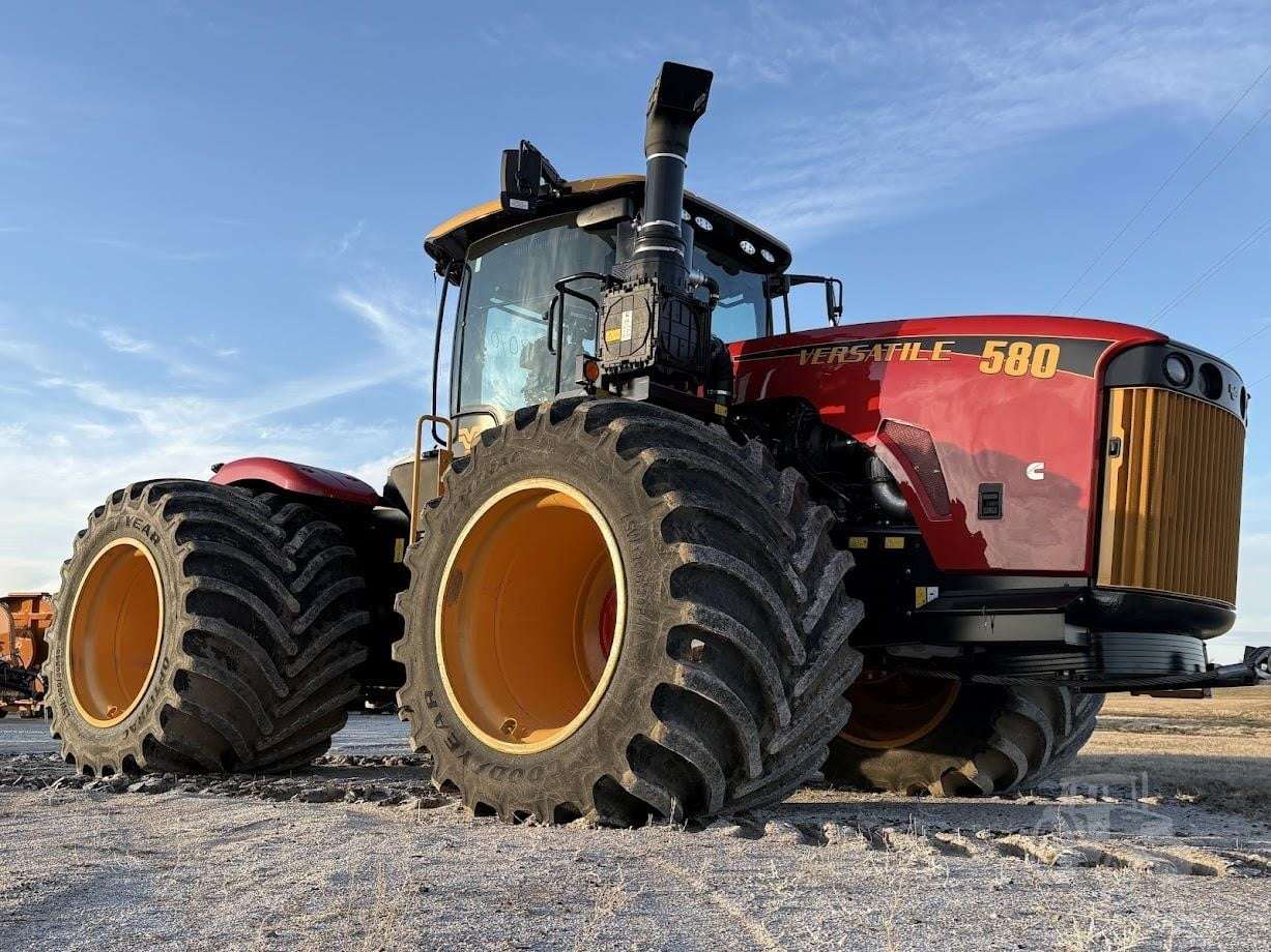 Four-Wheel-Drive Tractor Buying Guide for ND Acreage